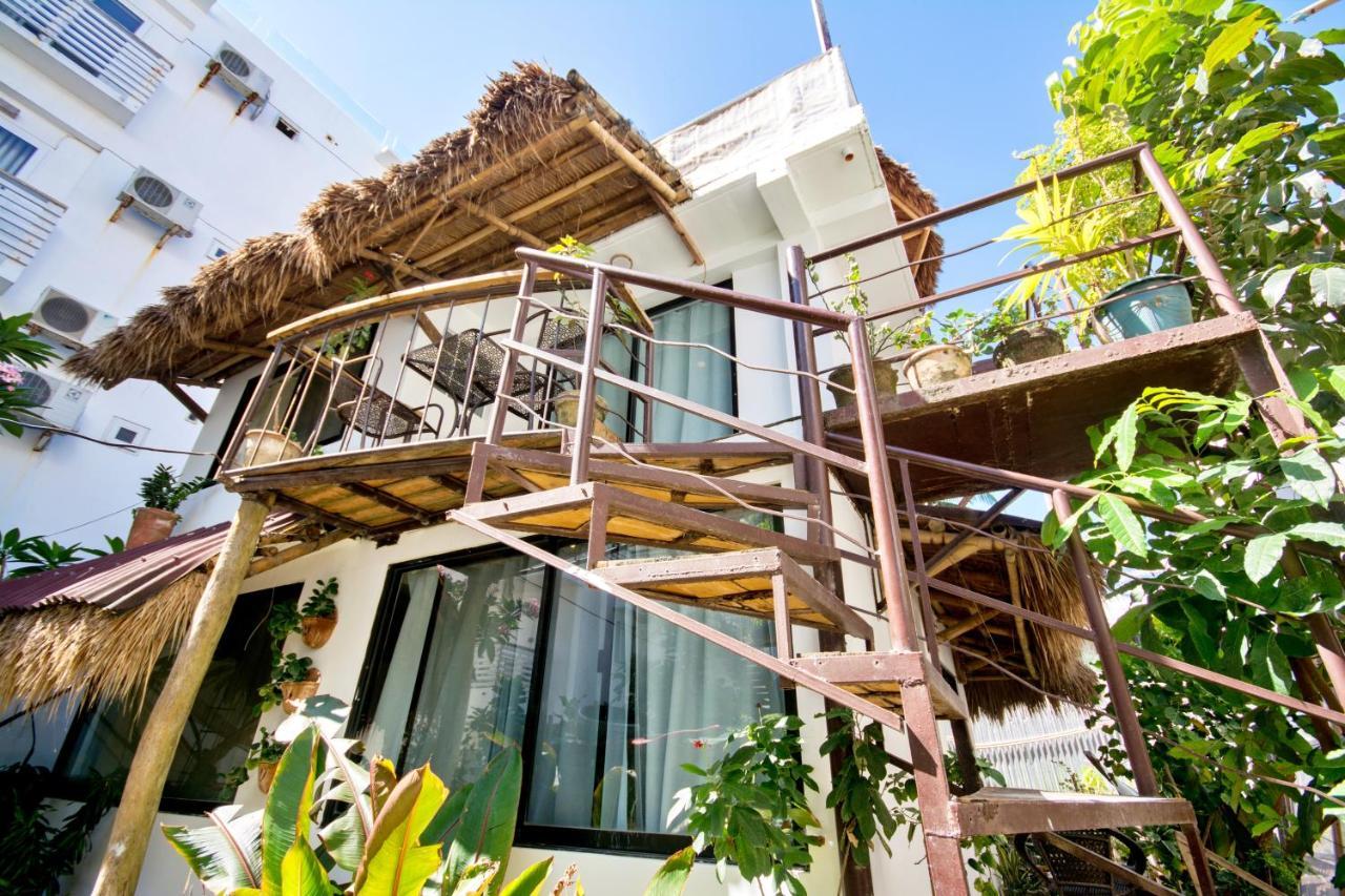 Niu Ohana East Bay Apartments Balabag  Экстерьер фото