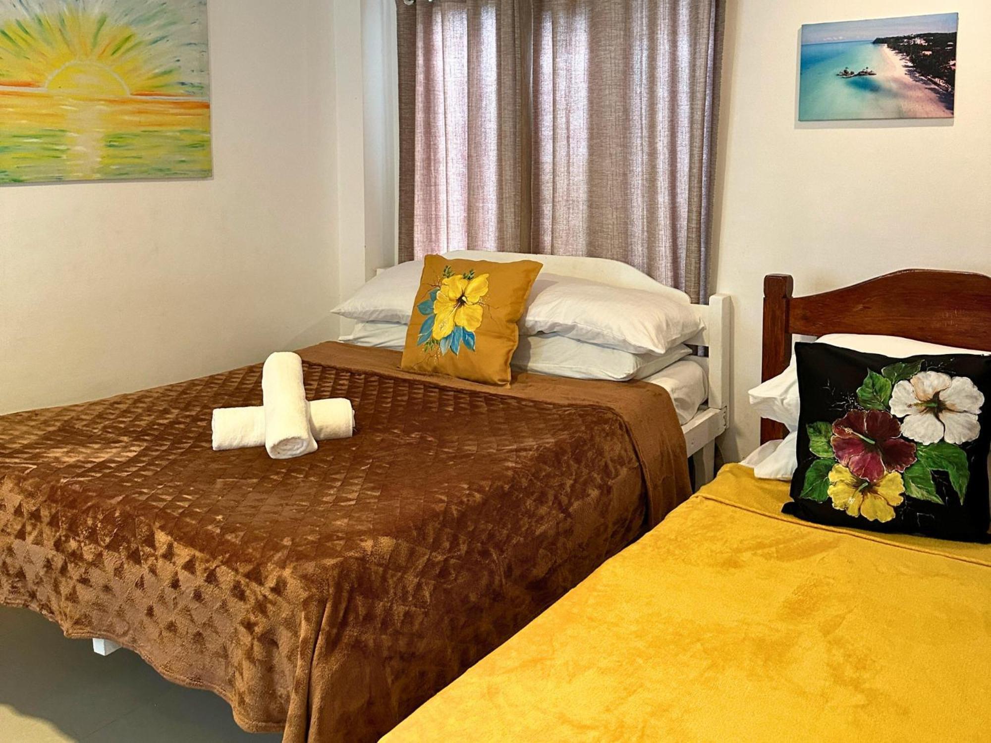 Niu Ohana East Bay Apartments Balabag  Экстерьер фото