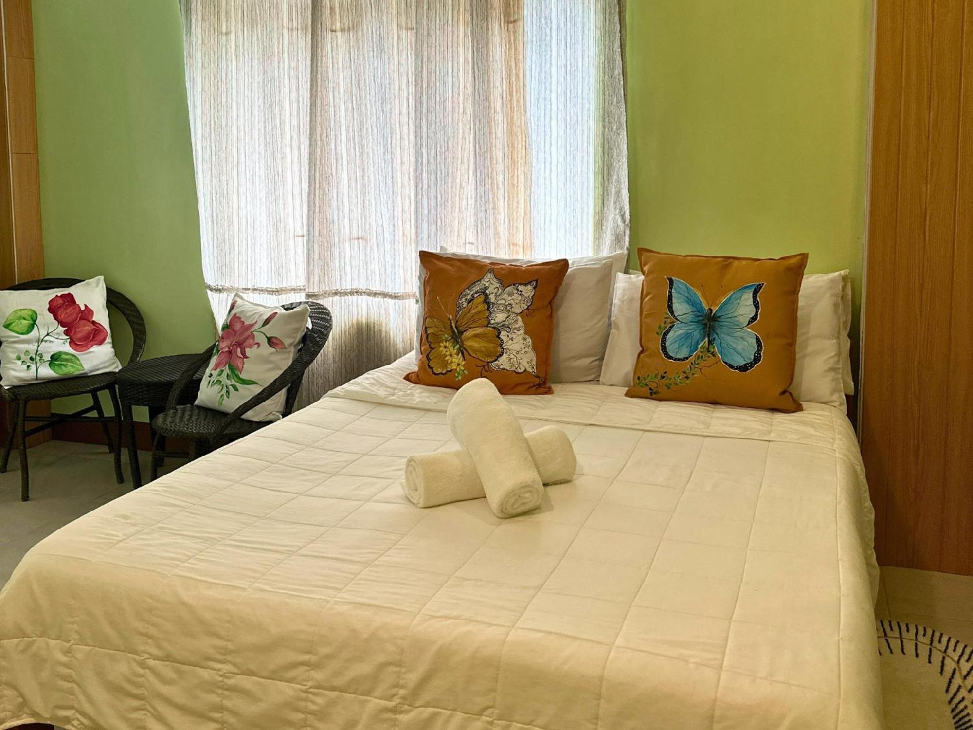 Niu Ohana East Bay Apartments Balabag  Экстерьер фото