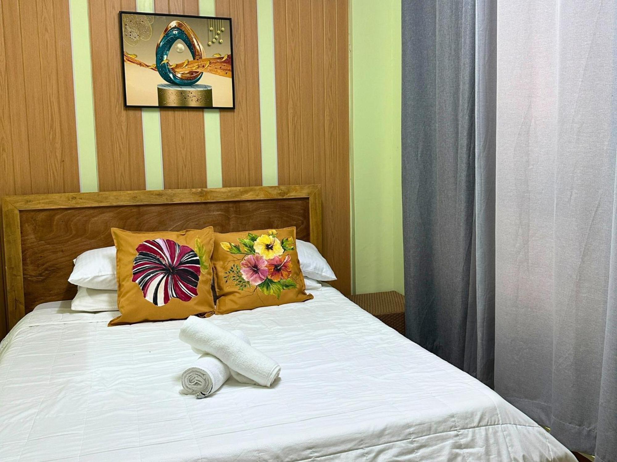 Niu Ohana East Bay Apartments Balabag  Экстерьер фото